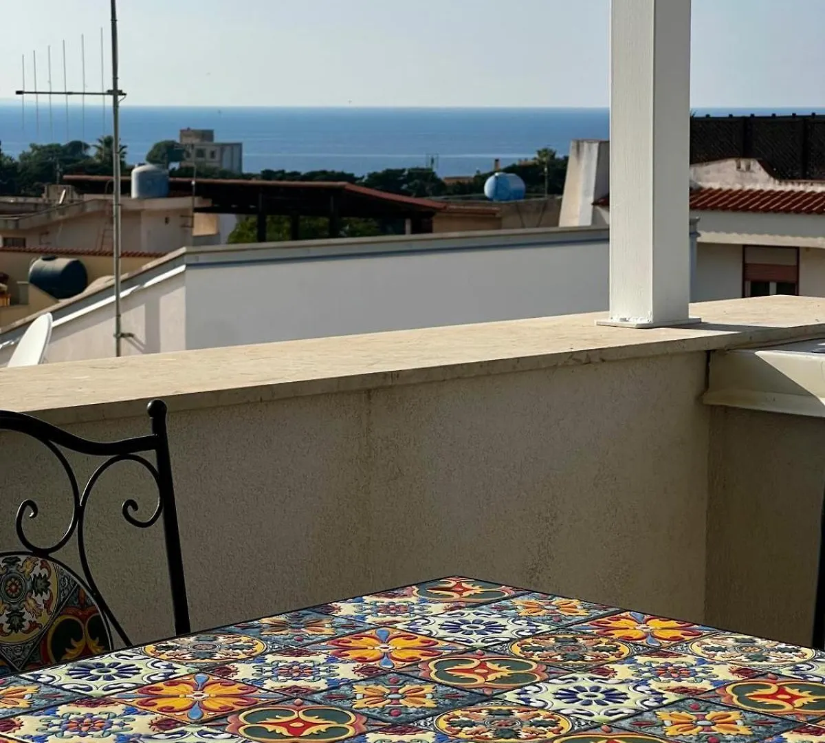 Mari Sol Apartment Terrasini