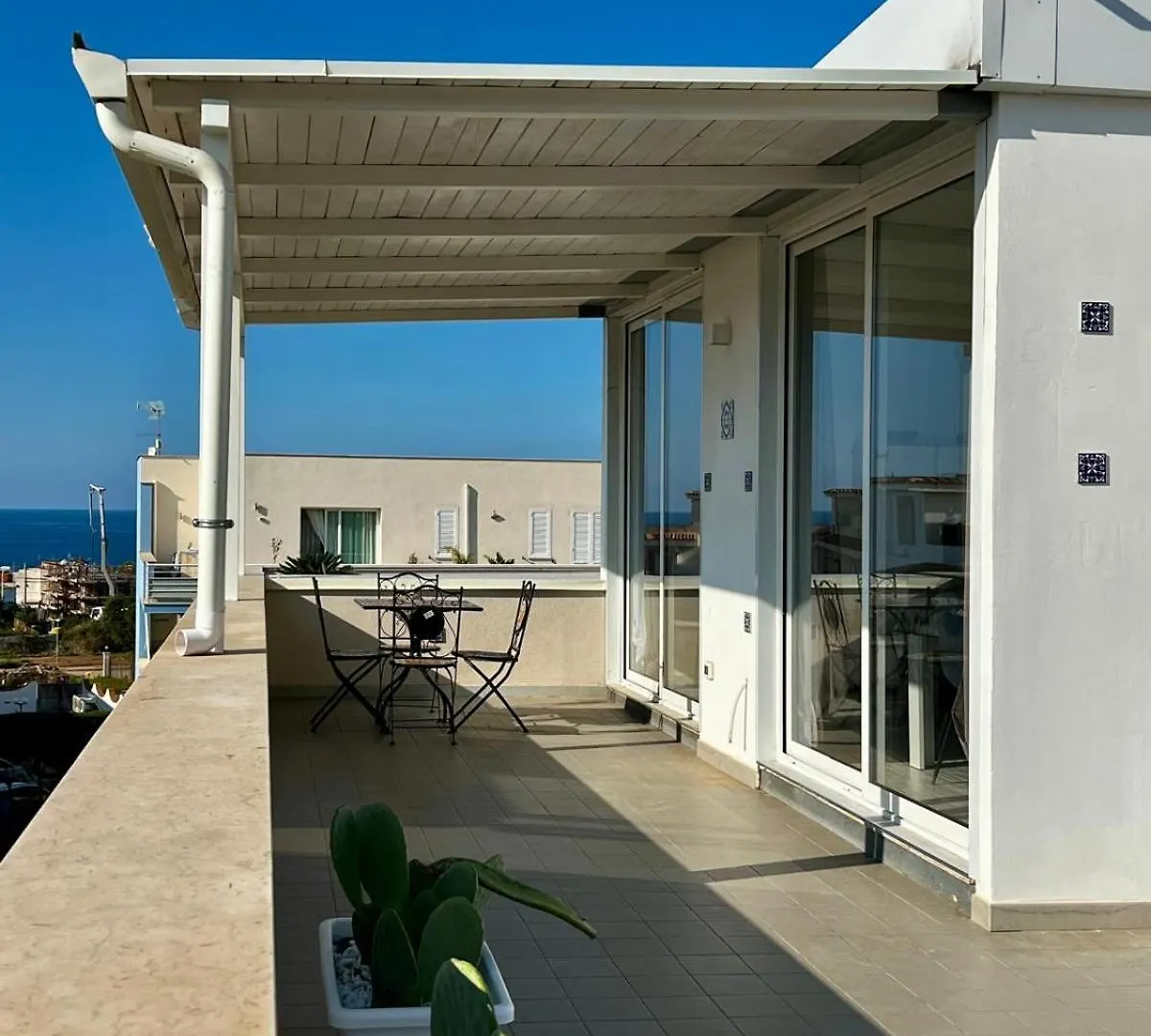 Mari Sol Apartment Terrasini